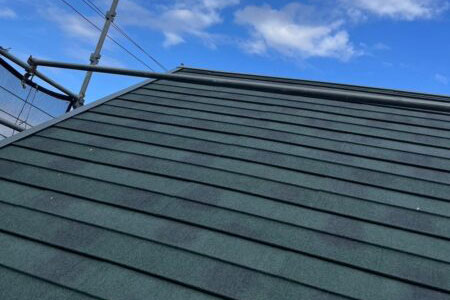 屋根のカバー工法とは？